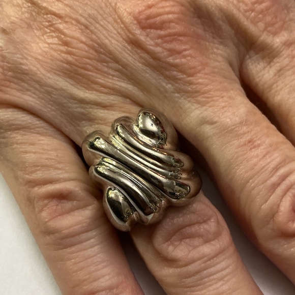 CHARLES KRPELL Sterling Silver Ribbed Ring. Size 8.5 - Picture 12 of 12